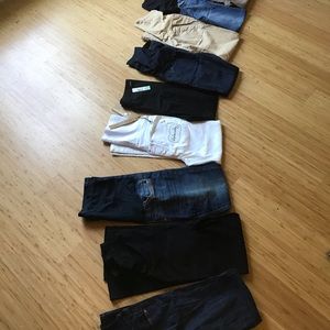Maternity jeans lot